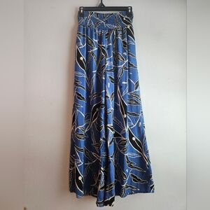 Blue Leaf Print Women's Flare Pants